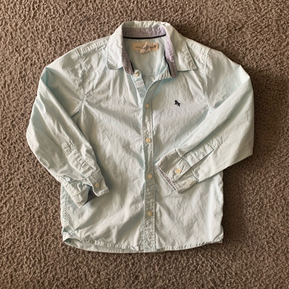 H&M Light Blue Button Down Shirt